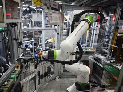 萬(wàn)兆光網(wǎng)+5G-A 廣西正式邁入“雙萬(wàn)兆”時(shí)代，夯實(shí)數(shù)字經(jīng)濟(jì)基石